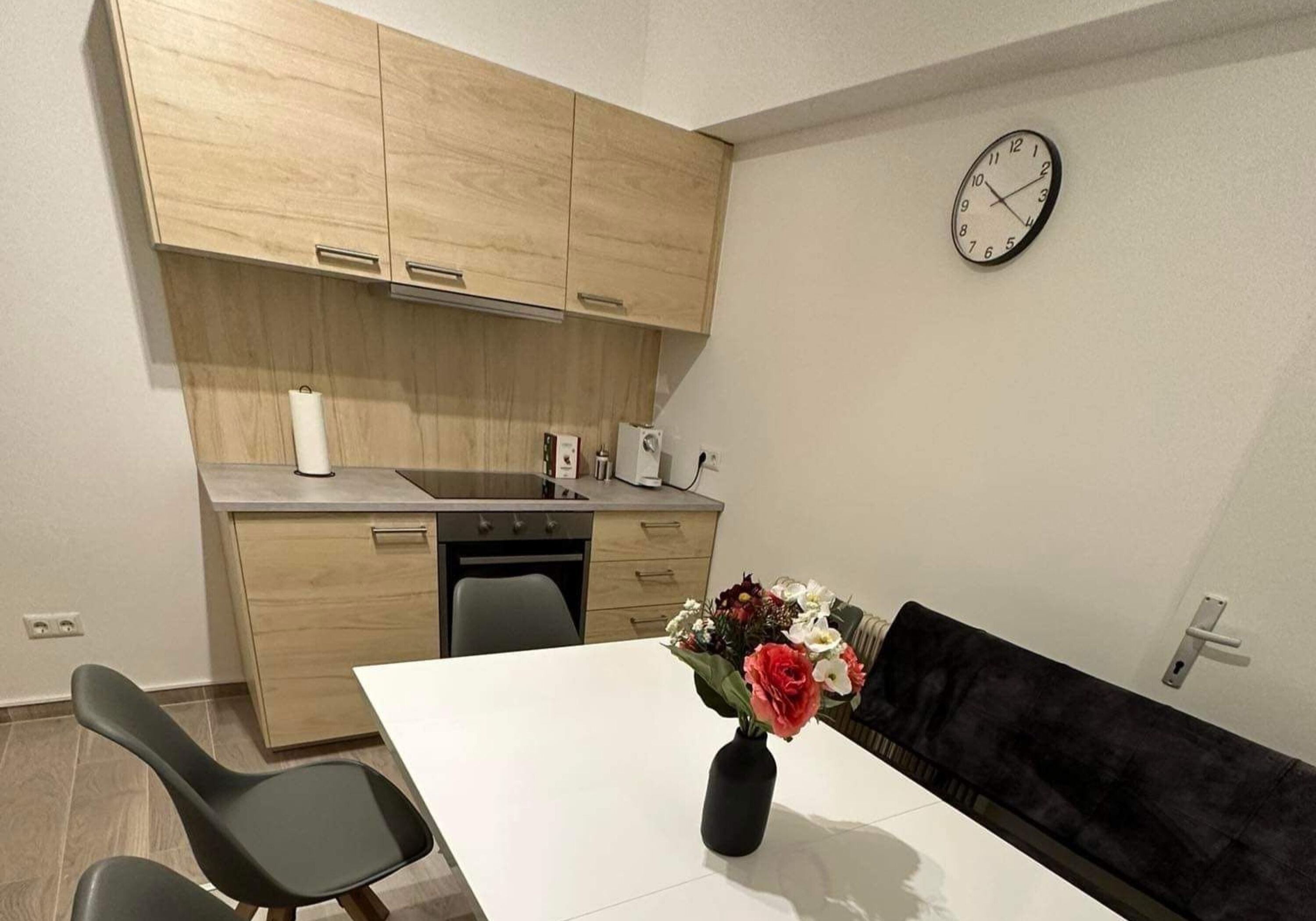 Monteur-Zimmer - Niederkreuzstetten - Monteurzimmer Top Lage - Parkplatz vorhanden