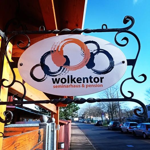 Monteur-Zimmer - Halle (Kreisfreie Stadt Halle) - Wolkentor Zen-Tempel & Aparthotel
