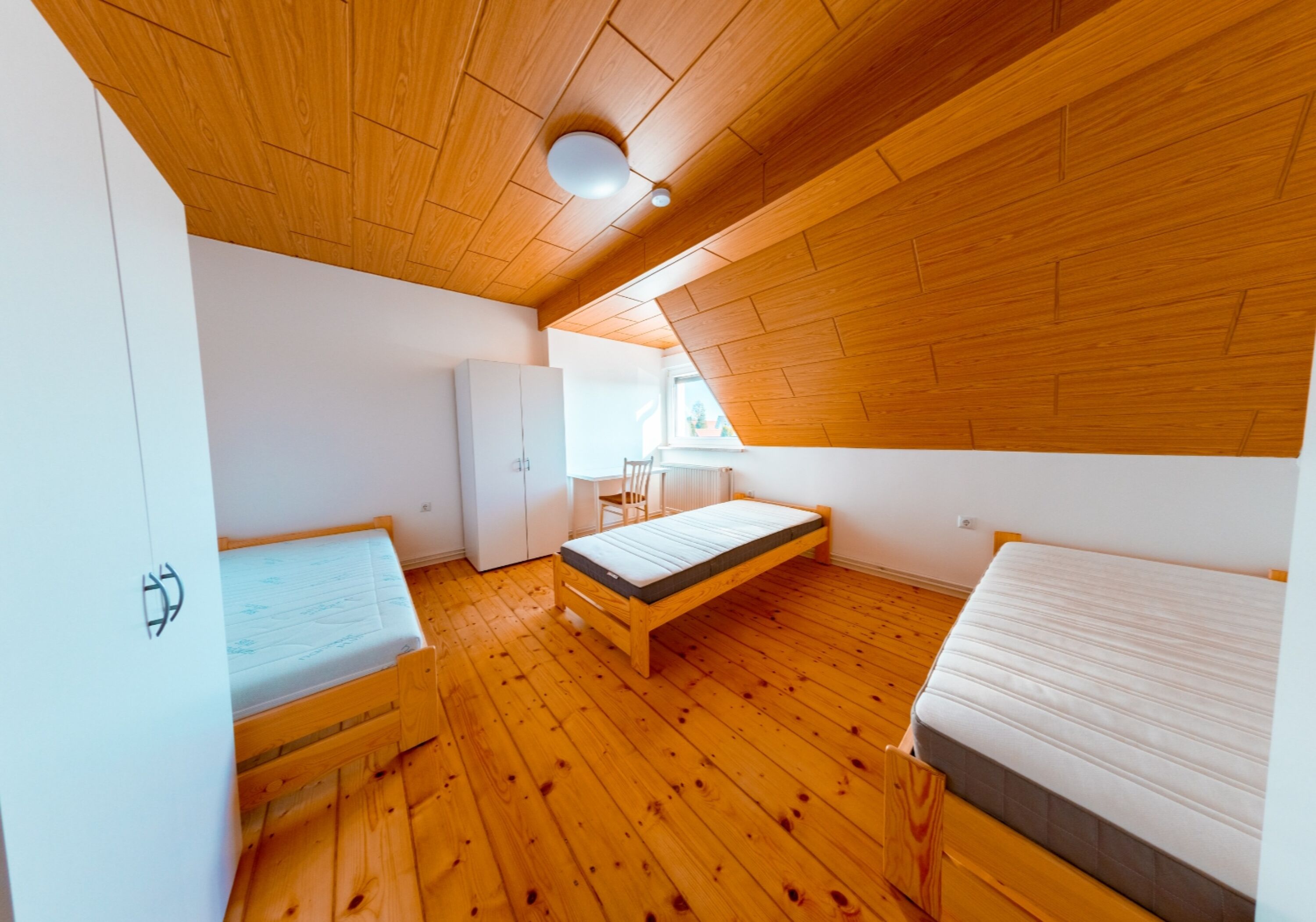 Monteur-Zimmer - Halle (Kreisfreie Stadt Halle) - Zimmervermietung Halle-Leipzig - WOLNE POKOJE - ab 8 Euro