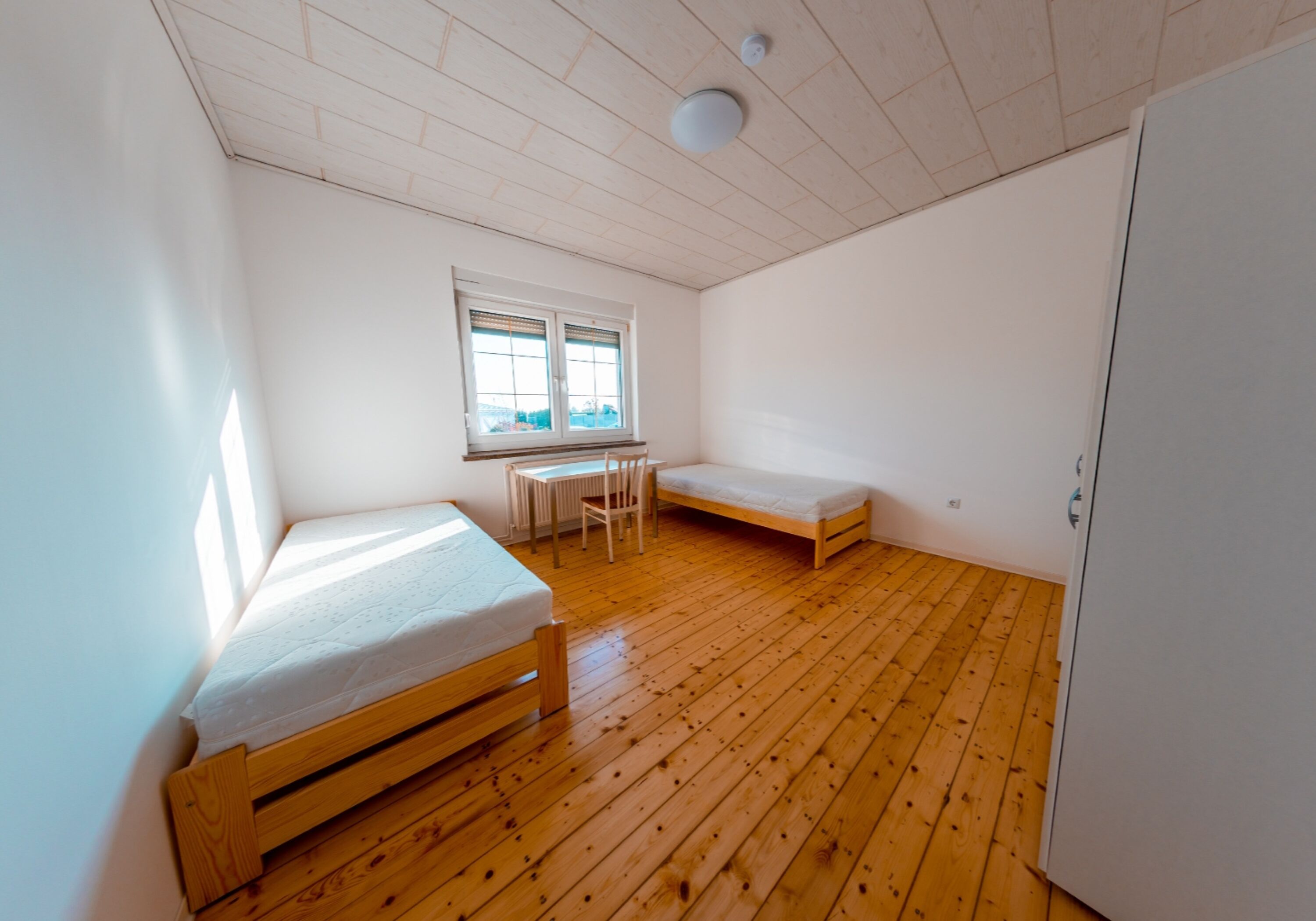 Monteur-Zimmer - Halle (Kreisfreie Stadt Halle) - Zimmervermietung Halle-Leipzig - WOLNE POKOJE - ab 8 Euro