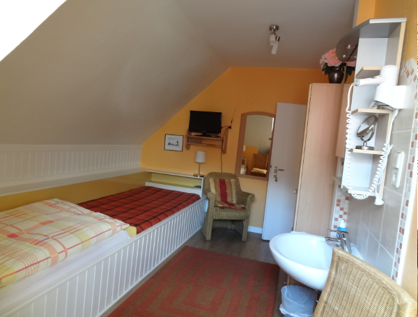 MonteurZimmer: Guesthouse Margarethenhöh Kiel