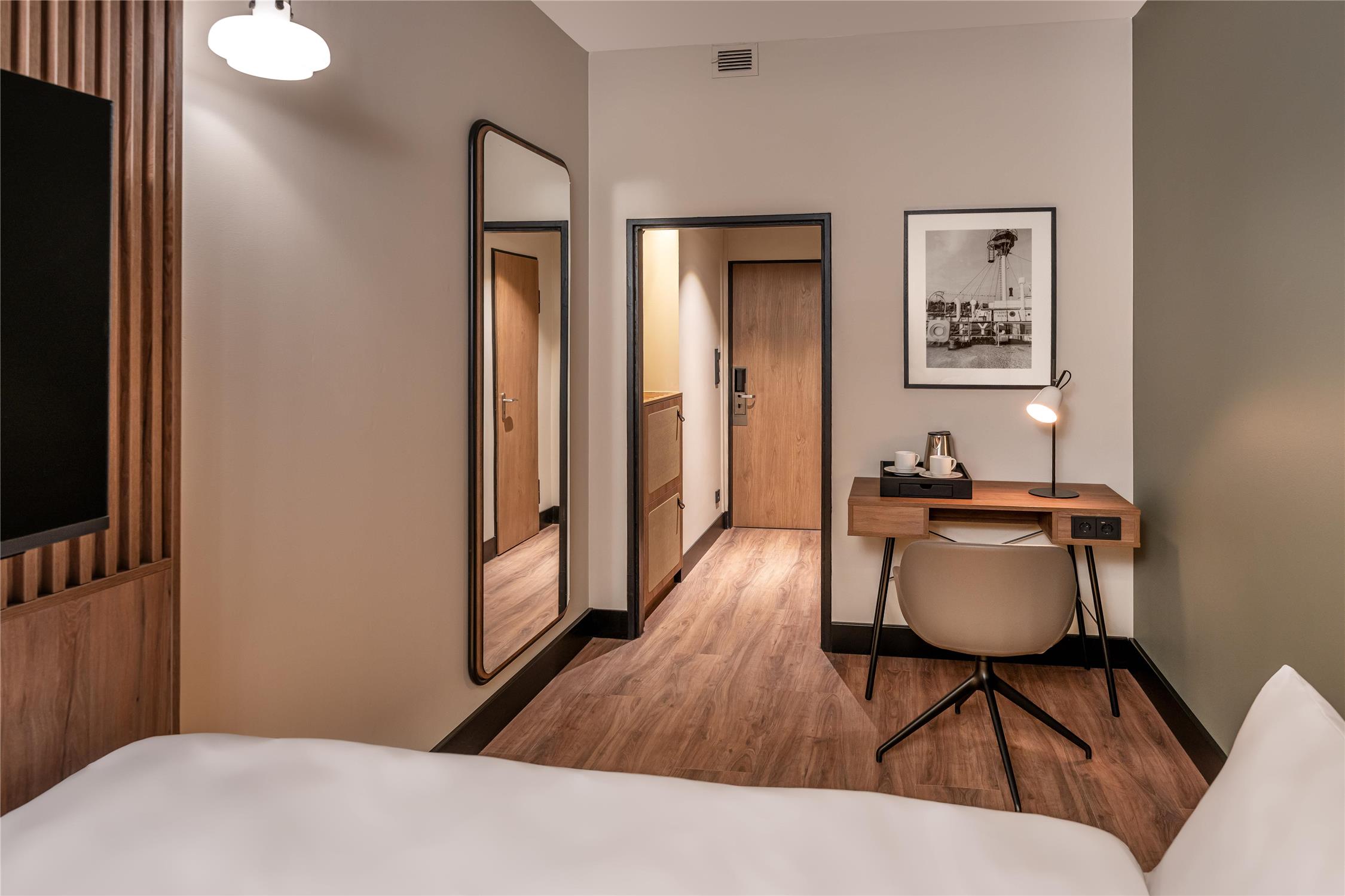 Monteur-Zimmer - Kiel (Kreisfreie Stadt Kiel, Kreis Rendsburg-Eckernförde) - Hotel Astor Kiel by Campanile