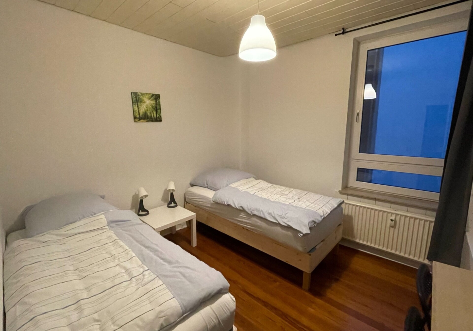 Monteur-Zimmer - Kiel (Kreisfreie Stadt Kiel, Kreis Rendsburg-Eckernförde) - Freie Zimmer in Kiel: 3- Zimmer Wohnung für bis zu 7x Personen