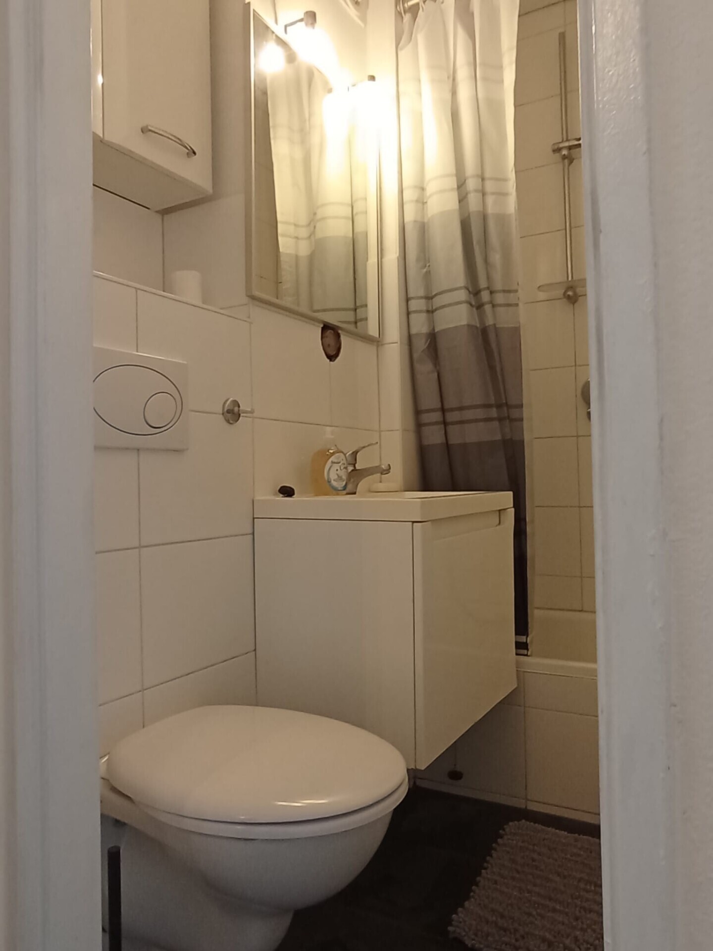 Monteur-Zimmer - Kiel (Kreisfreie Stadt Kiel, Kreis Rendsburg-Eckernförde) - Monteurwohnungen Luetthus