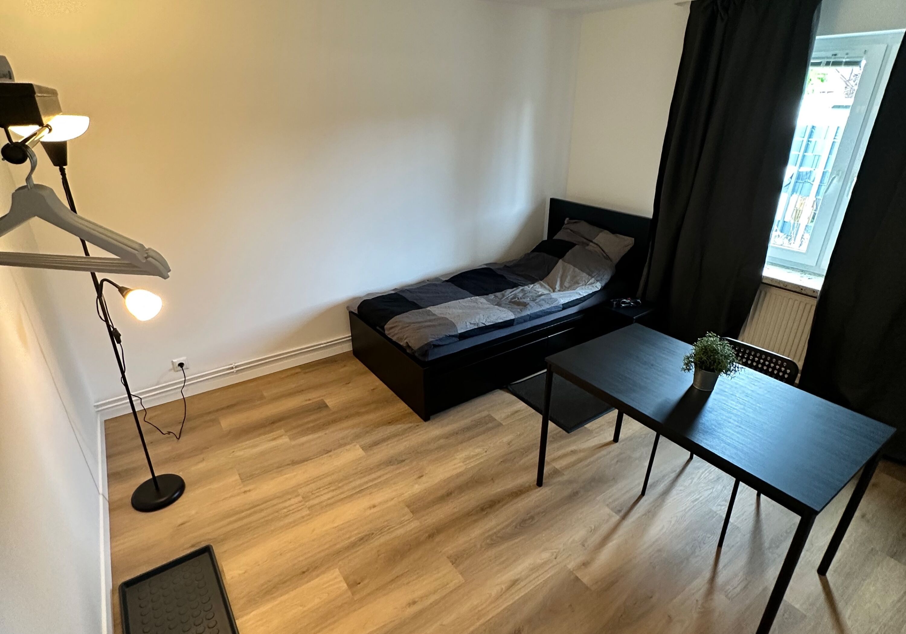 Monteur-Zimmer - Kiel (Kreisfreie Stadt Kiel, Kreis Rendsburg-Eckernförde) - Monteurunterkunft in Kiel ab 19,00 EUR