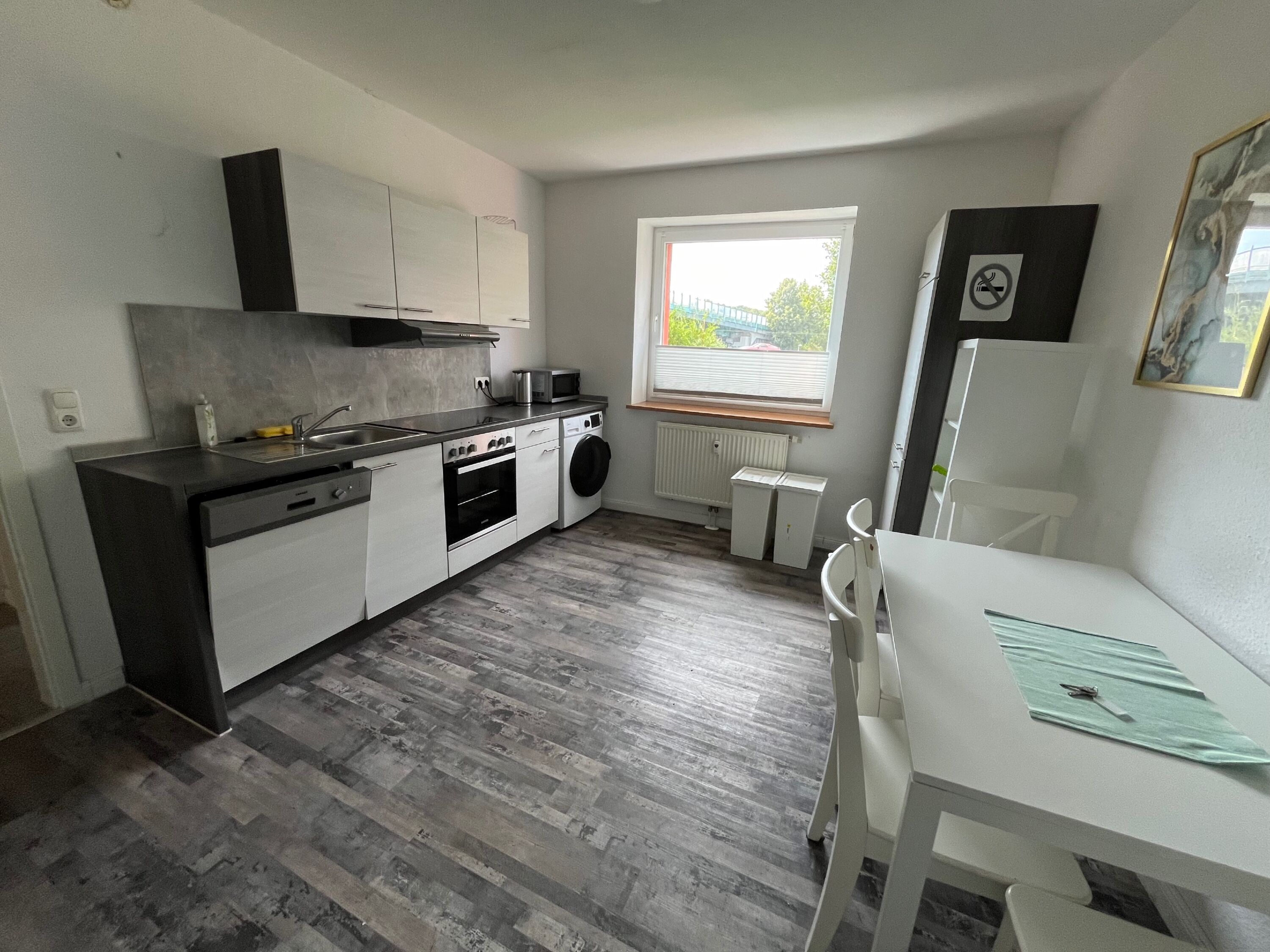 Monteur-Zimmer - Kiel (Kreisfreie Stadt Kiel, Kreis Rendsburg-Eckernförde) - *FREE* Zentrale Wohnung in Kiel - frisch renoviert! NEU