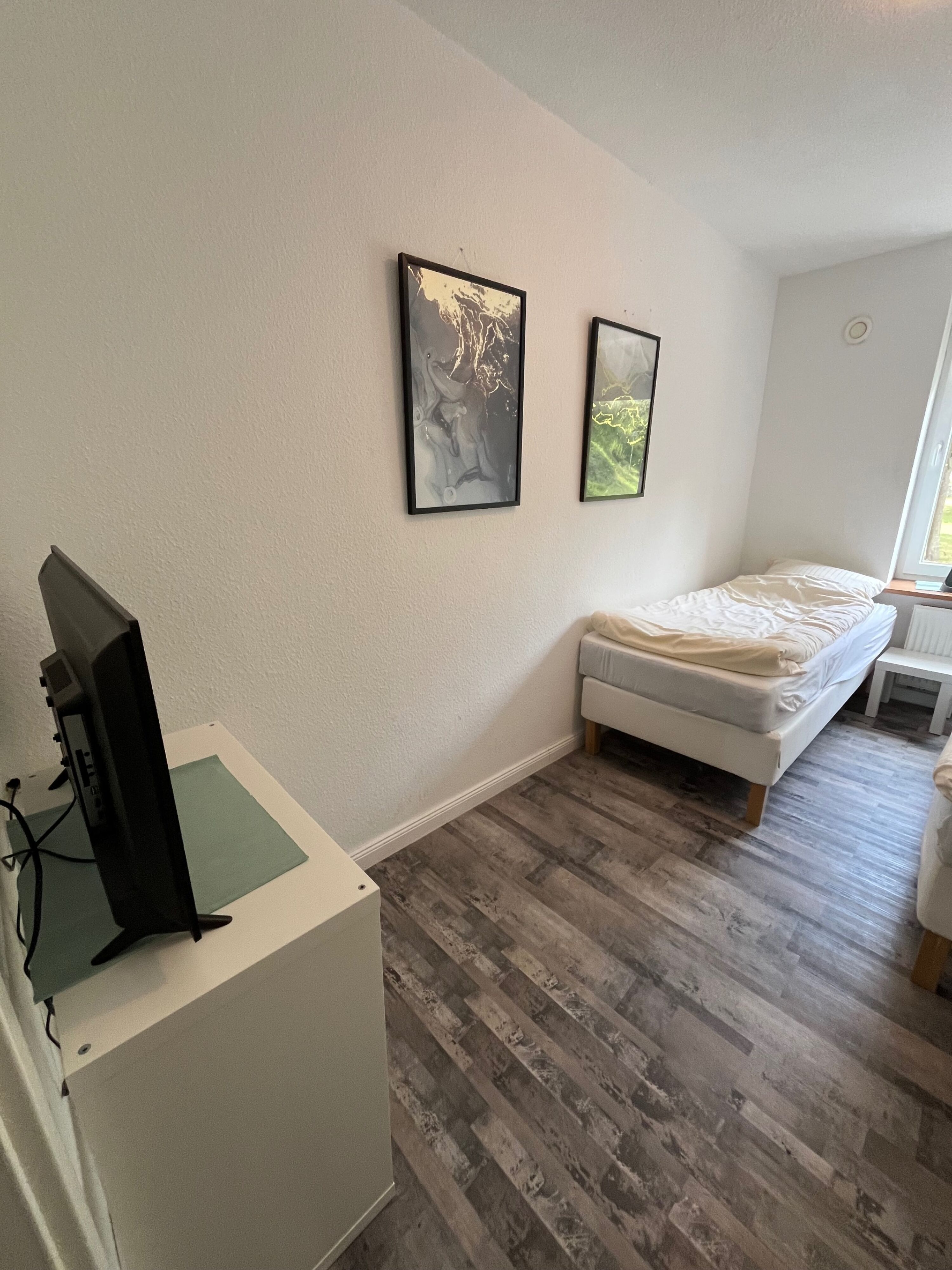 Monteur-Zimmer - Kiel (Kreisfreie Stadt Kiel, Kreis Rendsburg-Eckernförde) - *FREE* Zentrale Wohnung in Kiel - frisch renoviert! NEU
