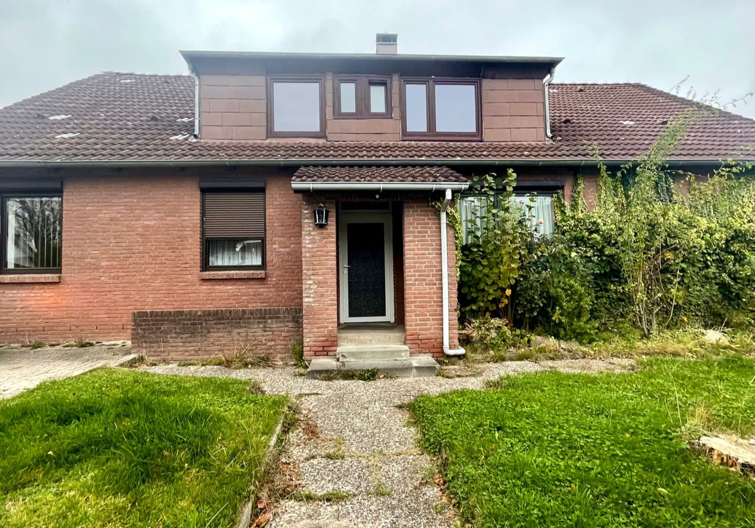 Monteur-Zimmer - Kiel (Kreisfreie Stadt Kiel, Kreis Rendsburg-Eckernförde) - Ihre Unterkunft im Herzen Kiels
