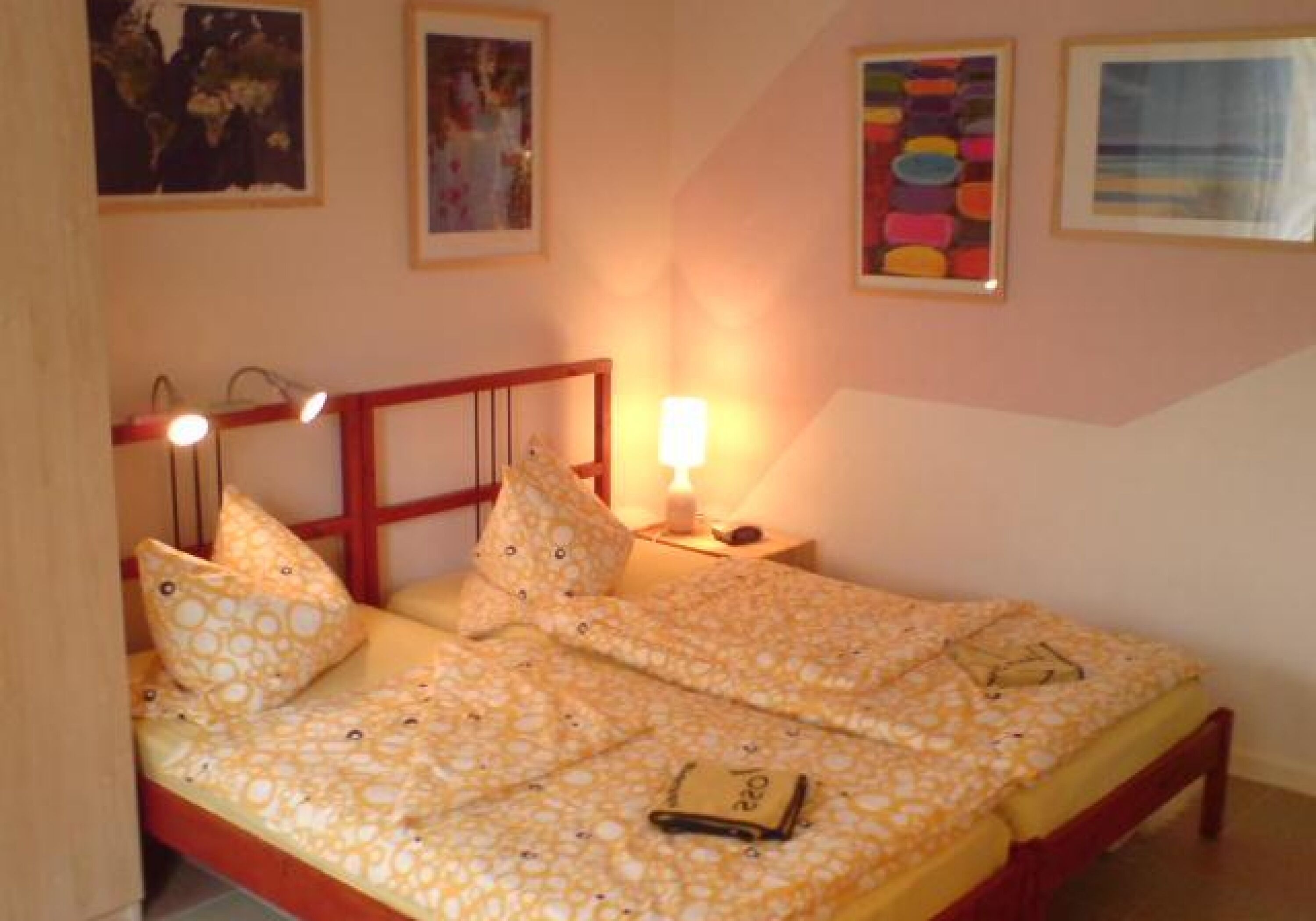 Monteur-Zimmer - Kiel (Kreisfreie Stadt Kiel, Kreis Rendsburg-Eckernförde) - Pension Vossis-Haus-Sonnenschein