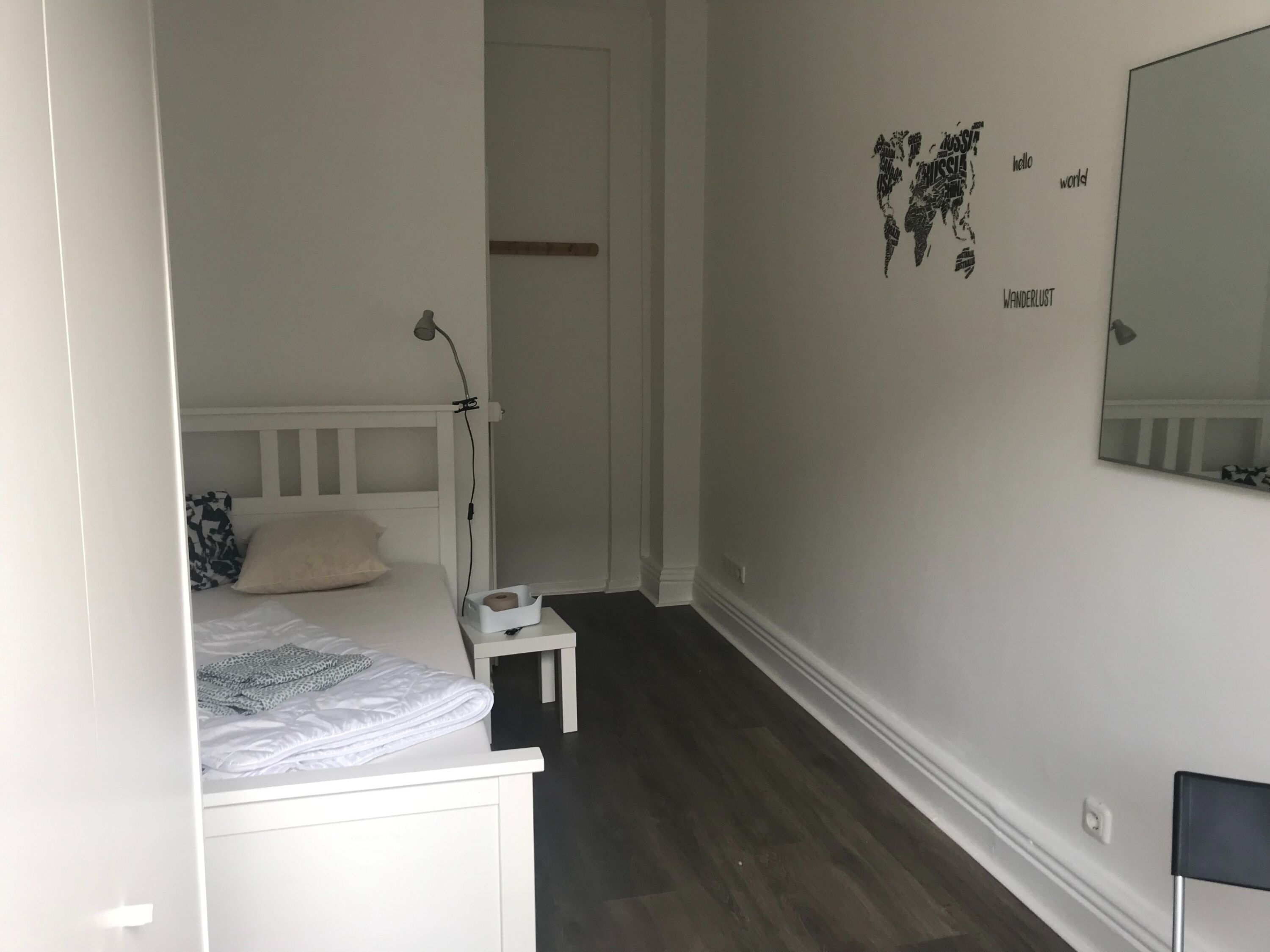 Monteur-Zimmer - Kiel (Kreisfreie Stadt Kiel, Kreis Rendsburg-Eckernförde) - Monteurzimmer in Kiel – zentral, sauber & preiswert