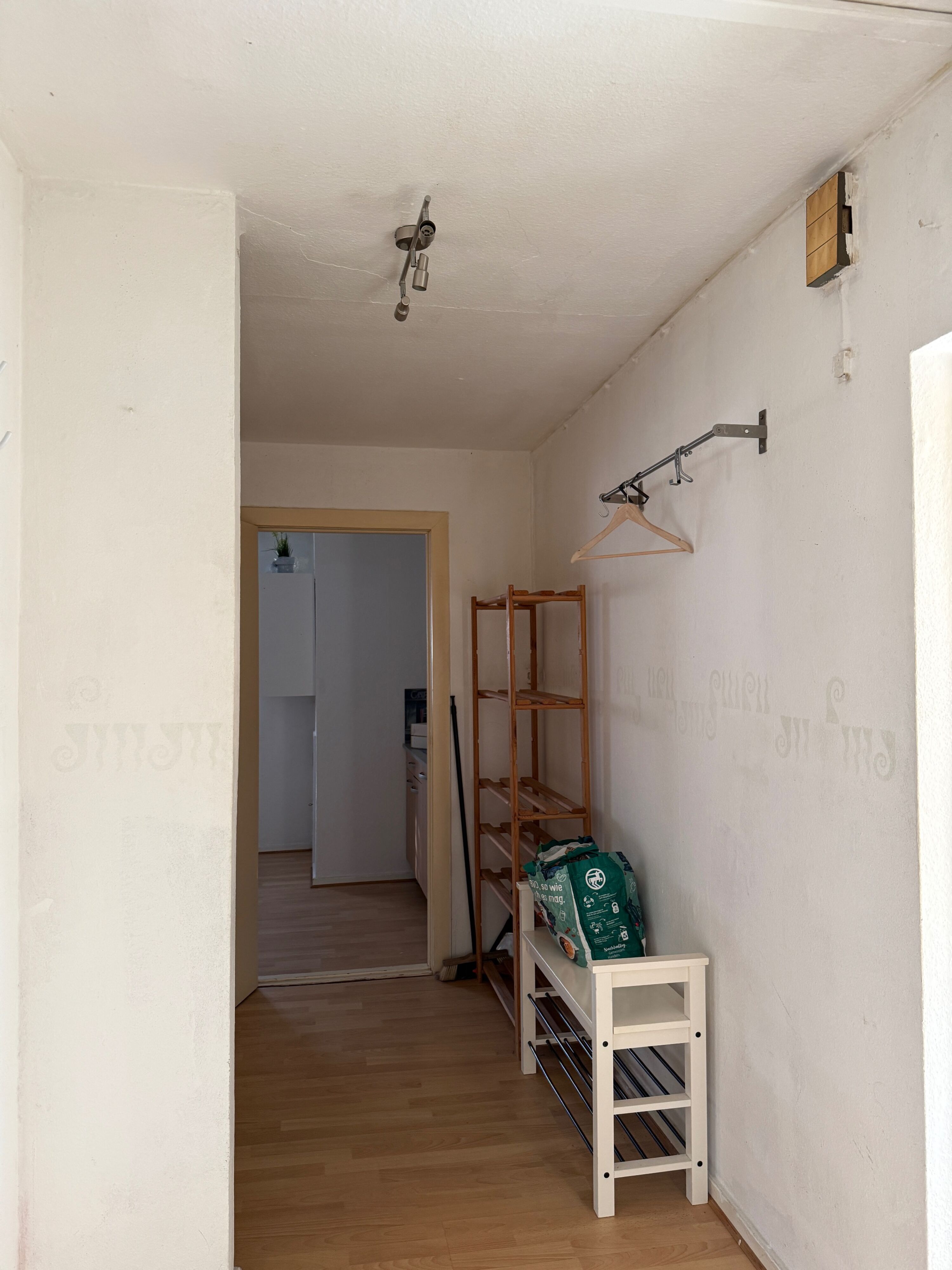 Monteur-Zimmer - Kiel (Kreisfreie Stadt Kiel, Kreis Rendsburg-Eckernförde) - Kirchhofallee