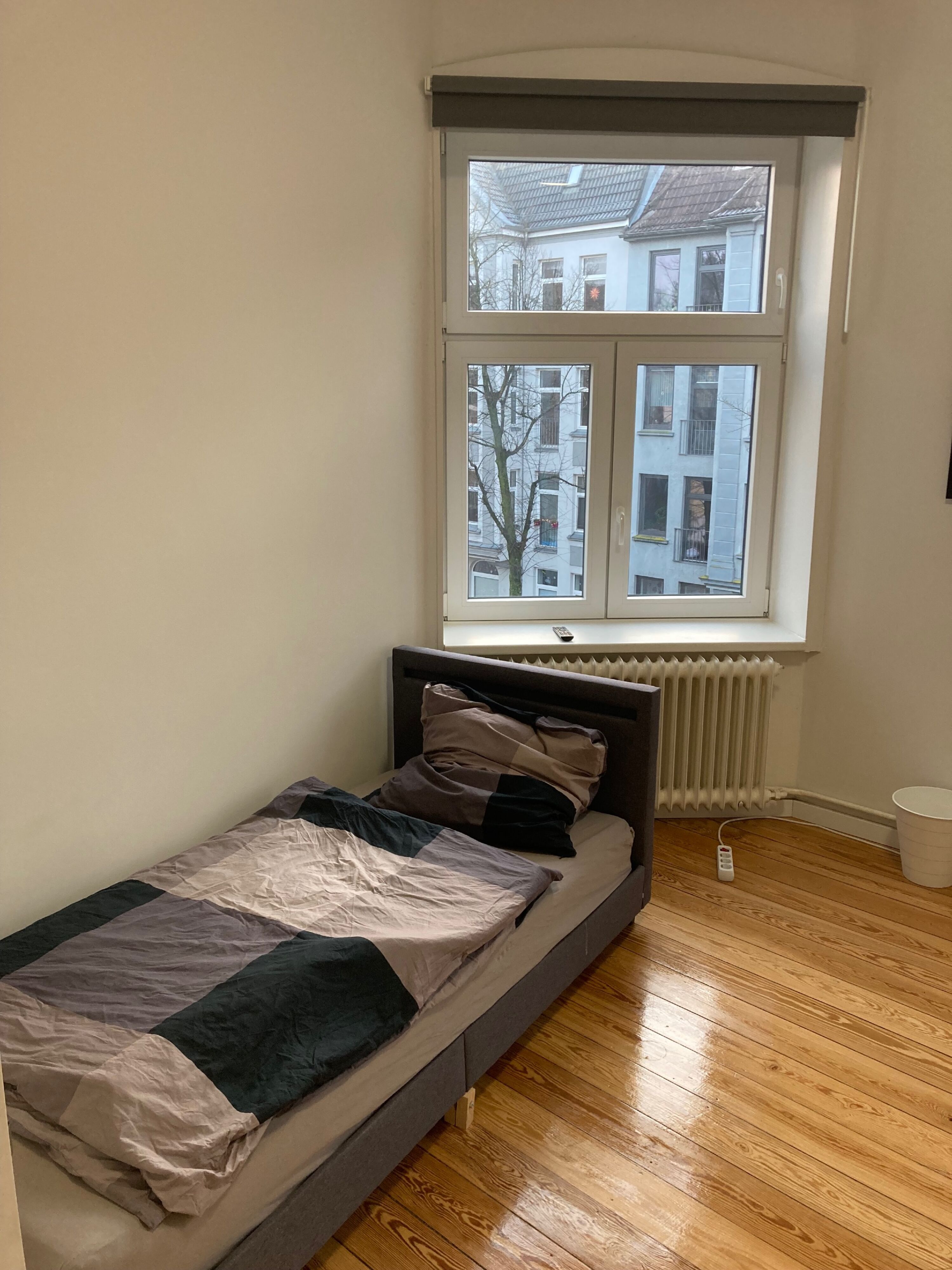 Monteur-Zimmer - Kiel (Kreisfreie Stadt Kiel, Kreis Rendsburg-Eckernförde) - Wohnung BBI