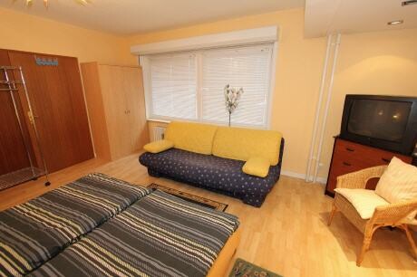 Monteur-Zimmer - Kiel (Kreisfreie Stadt Kiel, Kreis Rendsburg-Eckernförde) - Ferienwohnung Möllingstraße