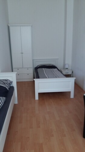 Monteur-Zimmer - Kiel (Kreisfreie Stadt Kiel, Kreis Rendsburg-Eckernförde) - Ferienwohnung Sophienblatt