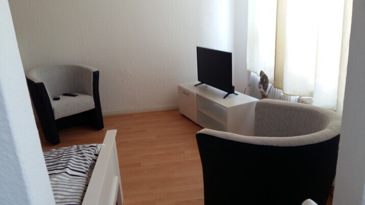 Monteur-Zimmer - Kiel (Kreisfreie Stadt Kiel, Kreis Rendsburg-Eckernförde) - Ferienwohnung Sophienblatt