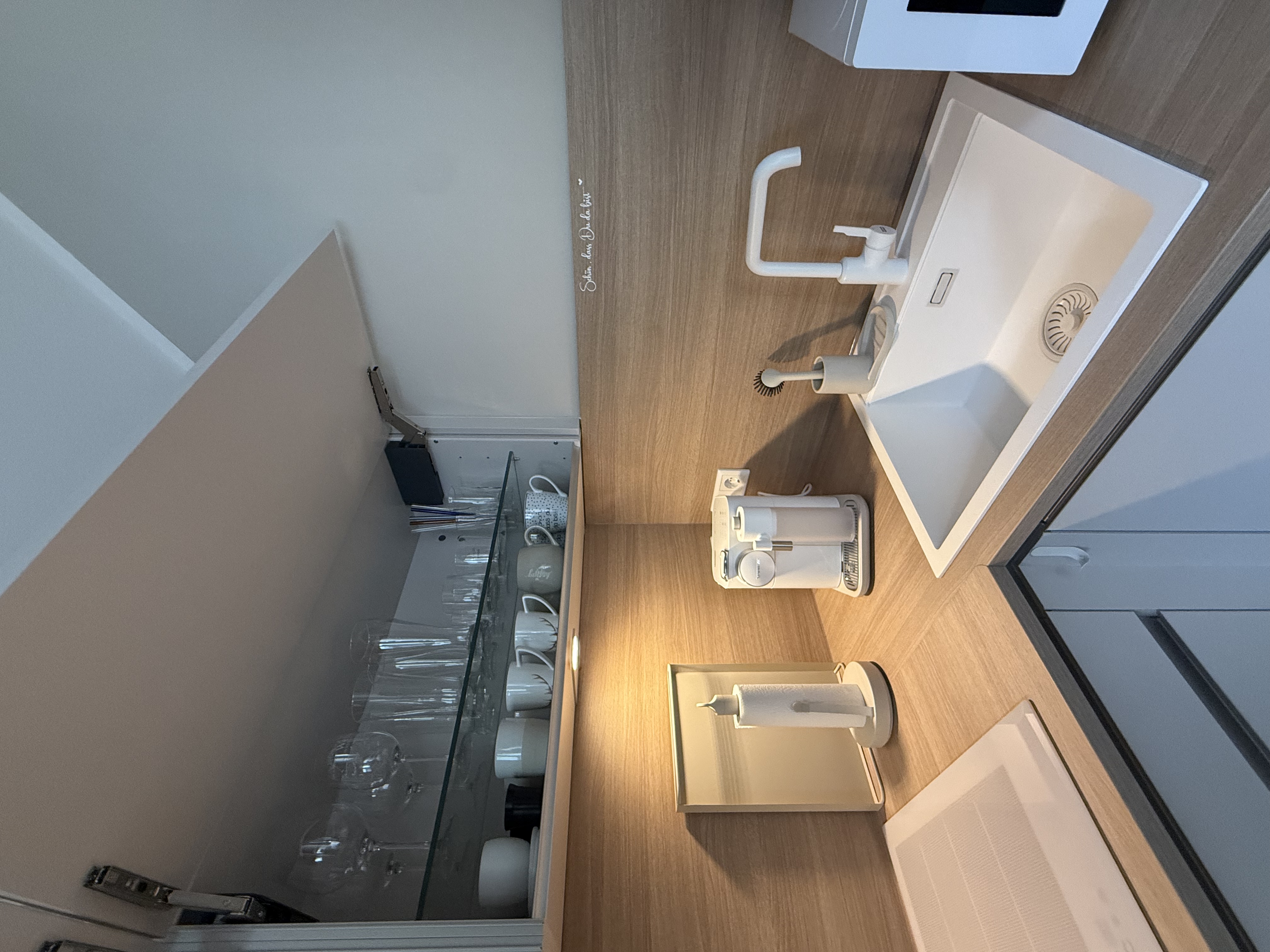 MonteurZimmer: Exklusives Chalet am Waldrand mit großer Terrasse 
