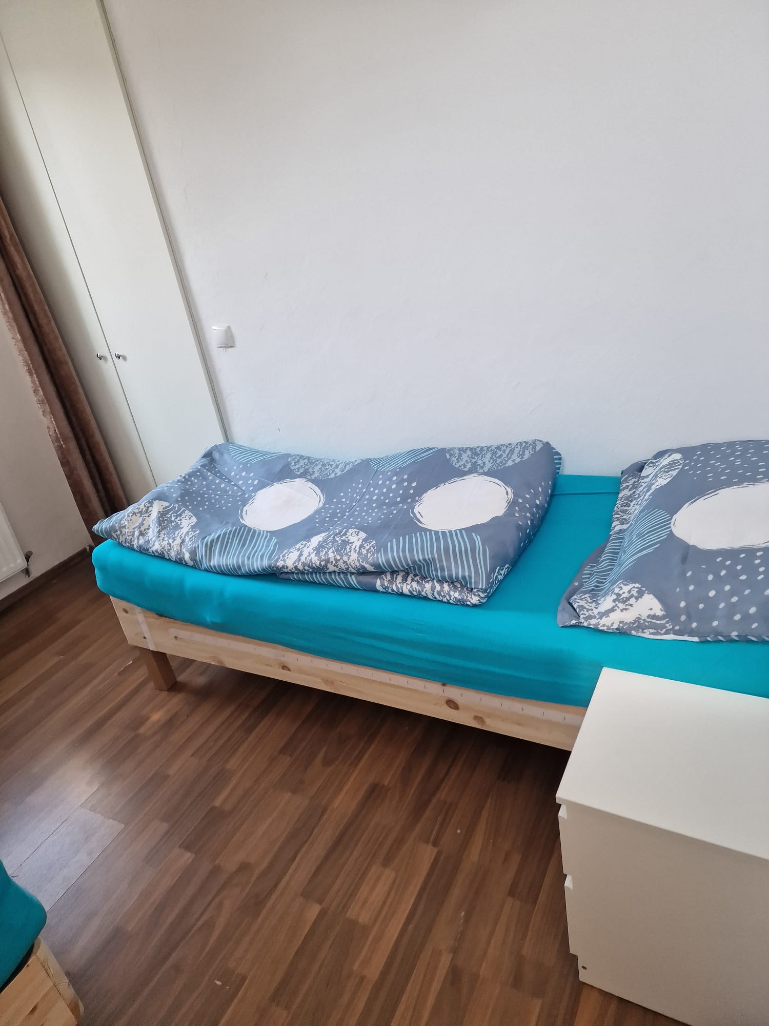 Monteur-Zimmer - Hinzenbach - Monteurzimmer Bahnhofstraße Linz