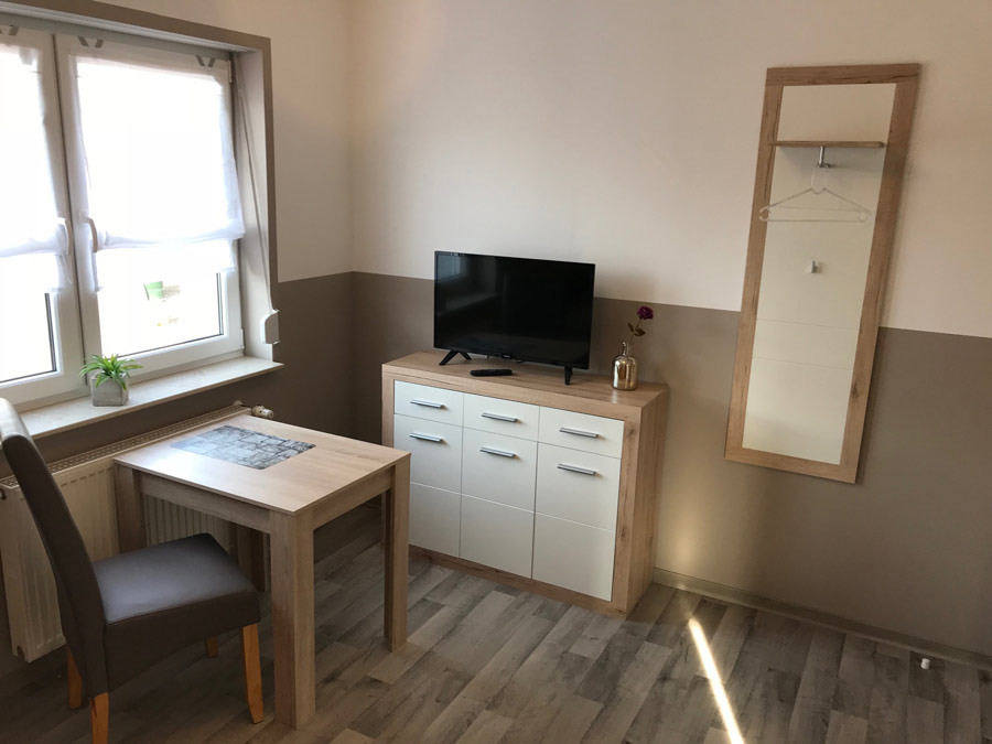 Monteur-Zimmer - Burg (Jerichower Land) - Pension im Gang