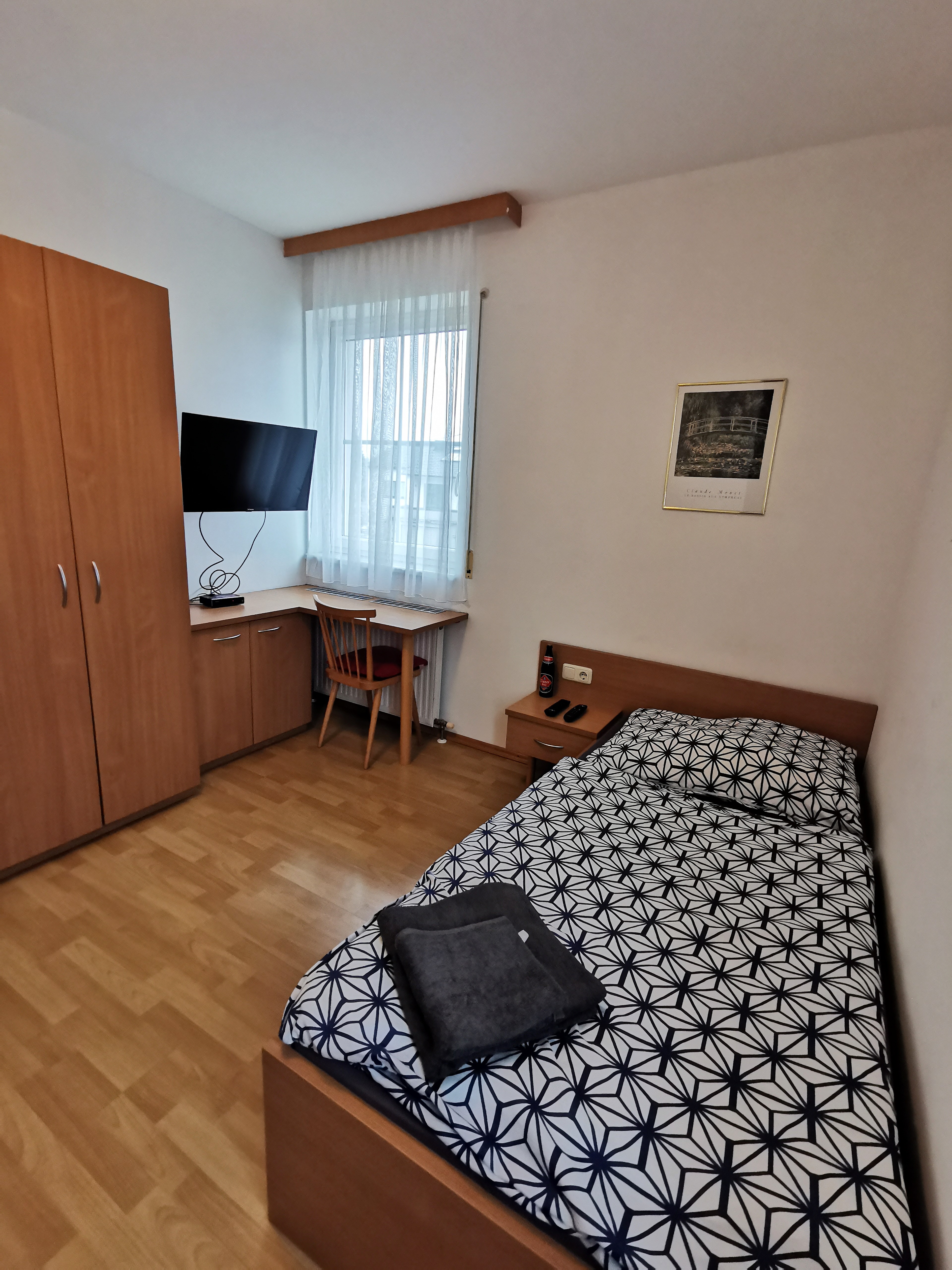 Monteur-Zimmer - Preis pro Nacht - Sierning (Sierning) - Apollon Appartments Kronstorf