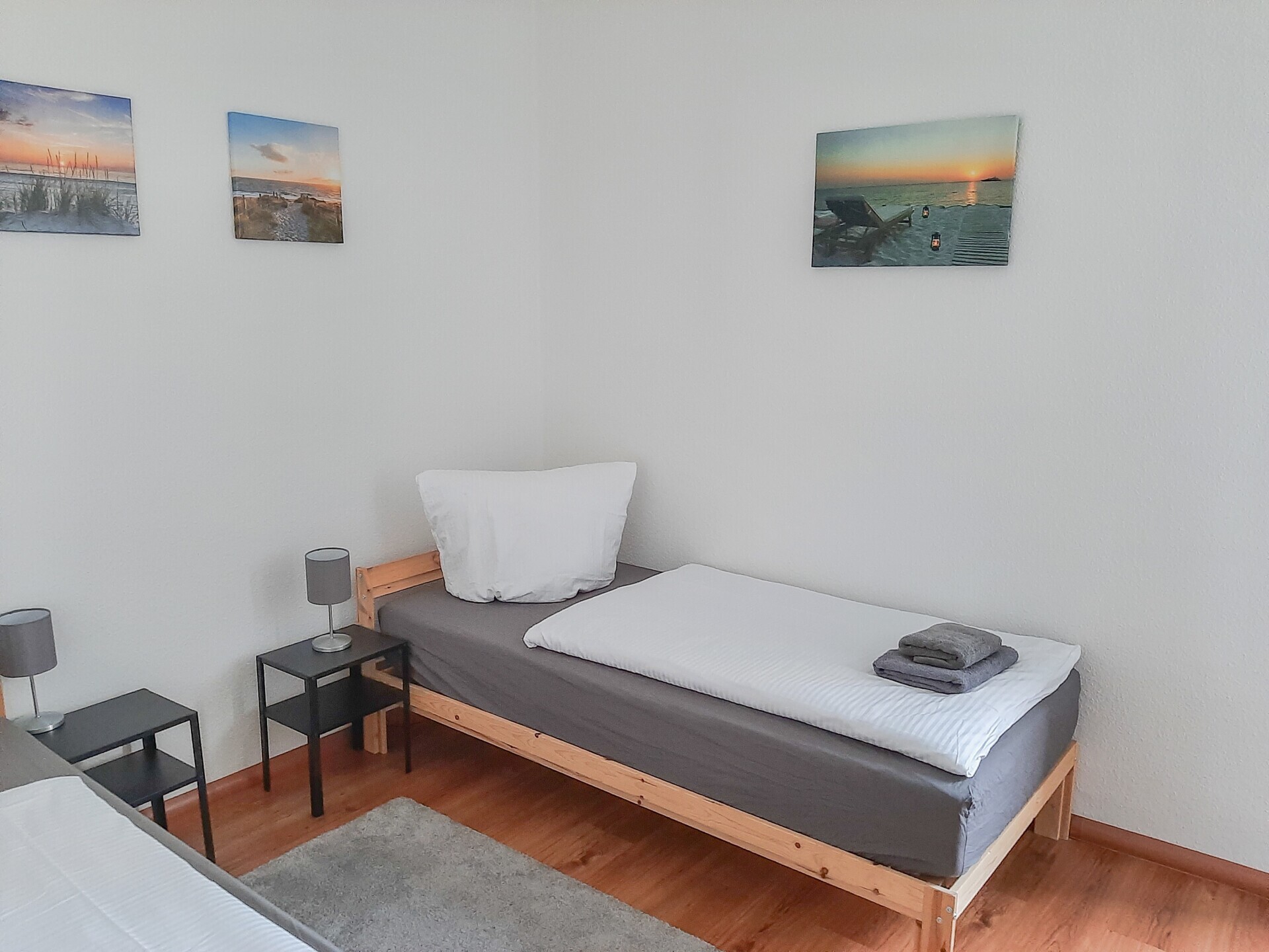 Monteur-Zimmer - Burg (Jerichower Land) - Ferienwohnungen fußläufig zur Stadt – Smart-TV, WLAN
