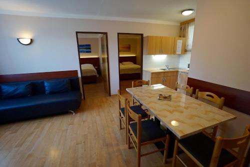 Monteur-Zimmer - Preis pro Nacht - Uttendorf (Uttendorf) - Appartement Alpensee