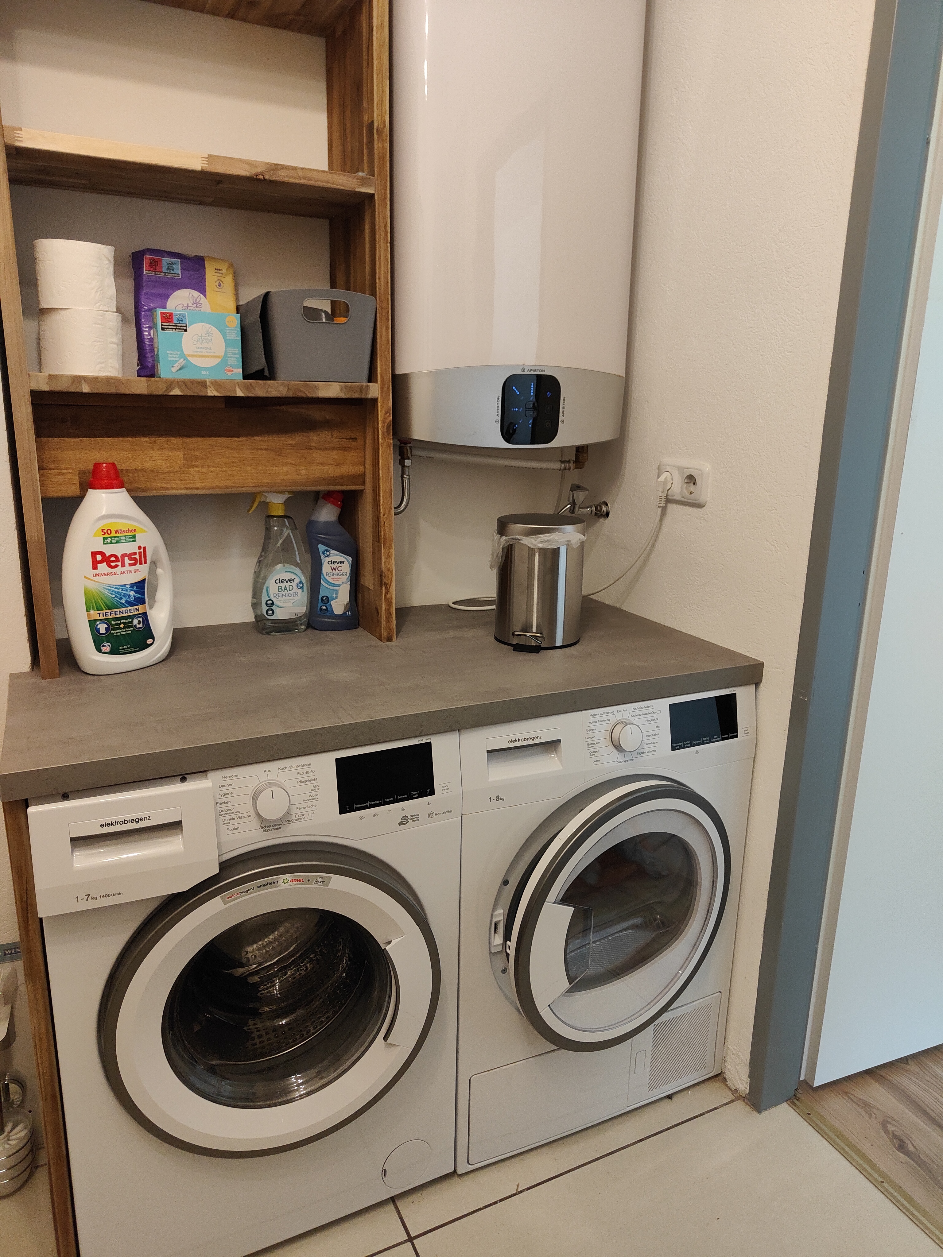 MonteurZimmer: Waschmaschine und Trockner inkl. Zubehör - Ferienwohnung Waldblick