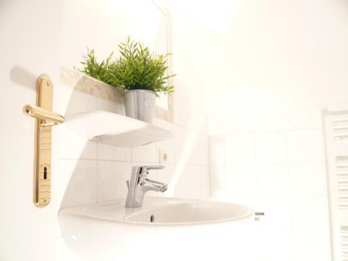 Monteur-Zimmer - Regau - Krämerwirt Hotel-Gasthof