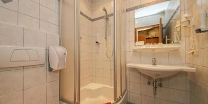 Monteur-Zimmer - Österreich - Wirtshaus Franz Josef - Straßwalchen