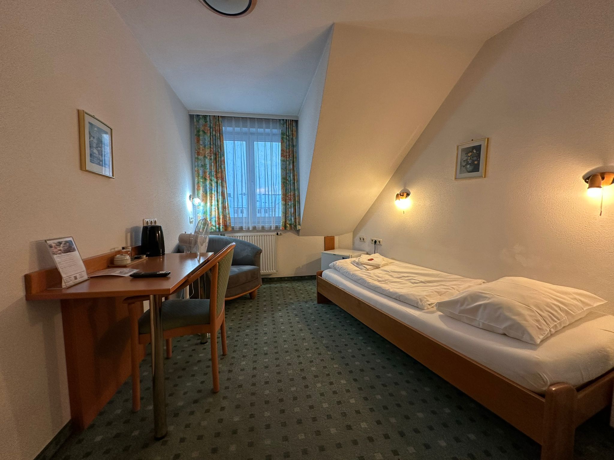 MonteurZimmer: Zimmerbeispiel - APARTHOTEL MARIAZELLERHOF - Monteurzimmer und Monteurwohnungen