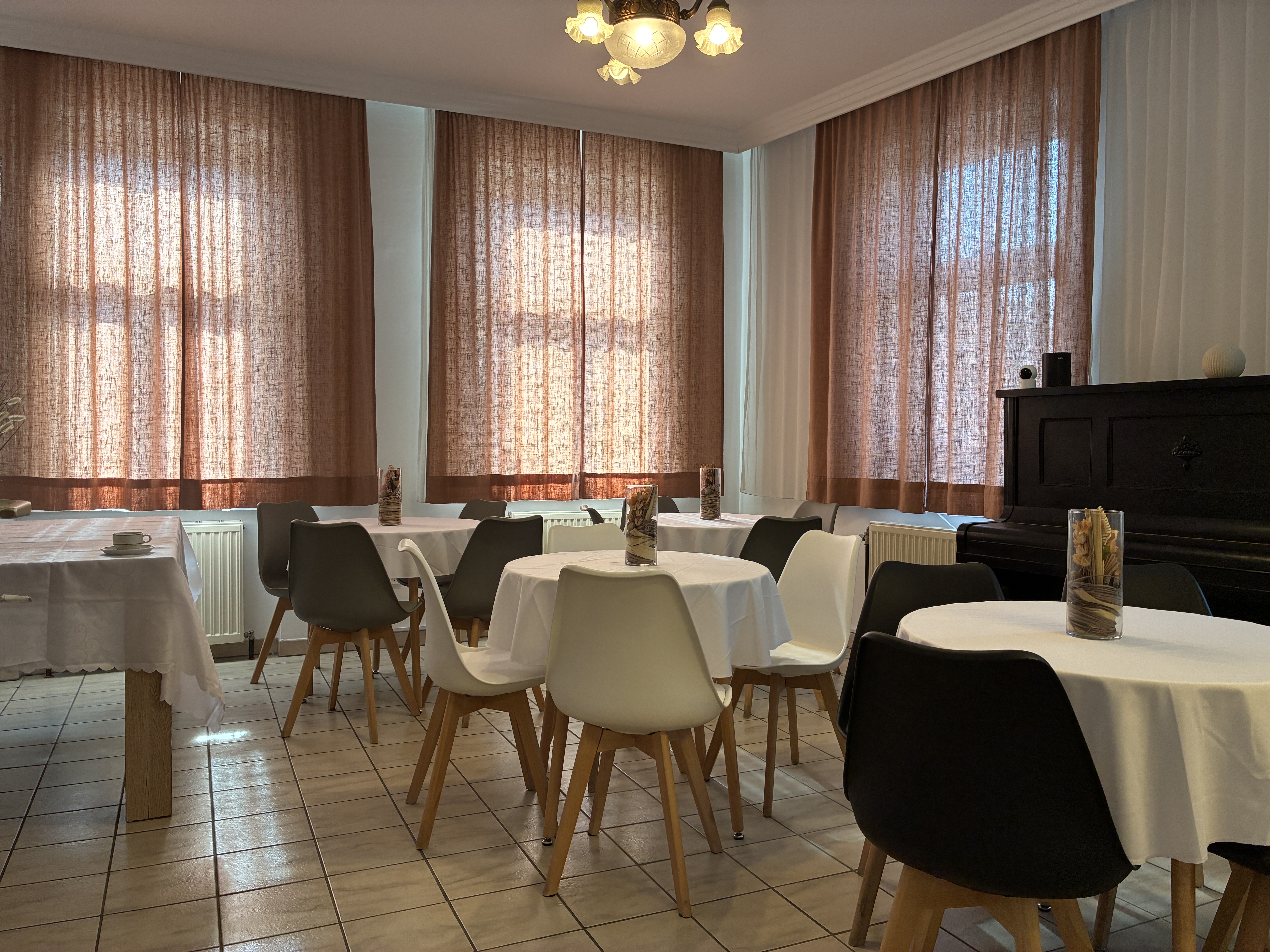 MonteurZimmer: Lobby / Aufenthaltsraum - APARTHOTEL MARIAZELLERHOF - Monteurzimmer und Monteurwohnungen