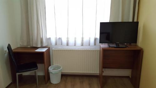 Monteur-Zimmer - Preis pro Nacht - Münchendorf - Pension Haus Nova