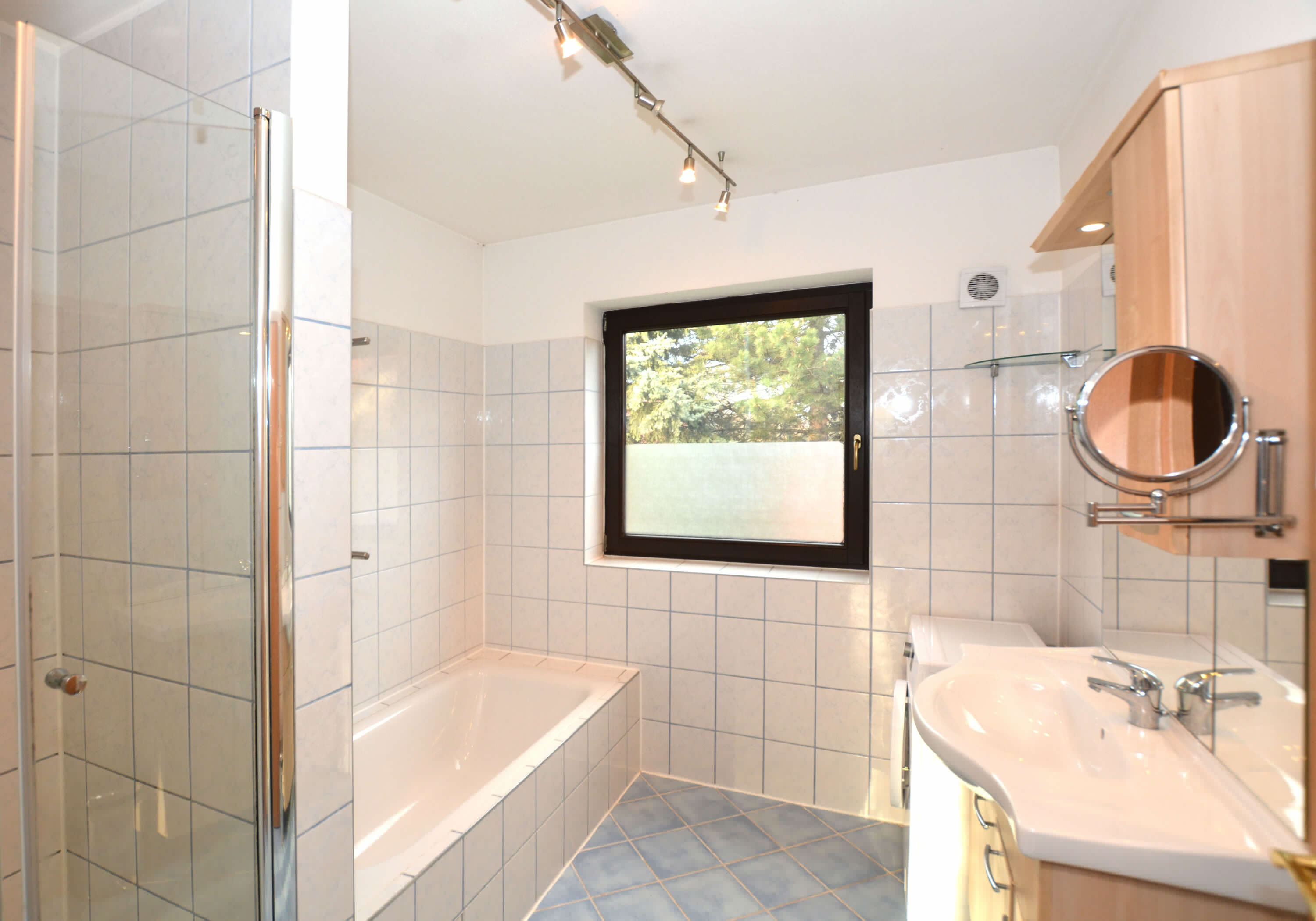 Monteur-Zimmer - Niederkreuzstetten - Hochwertige Monteurunterkunft in Wien - Appartement Martin 1