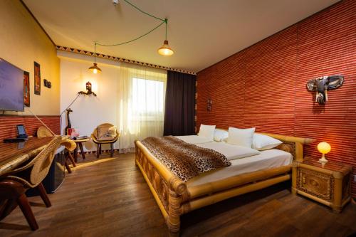 MonteurZimmer: Freizeittempel