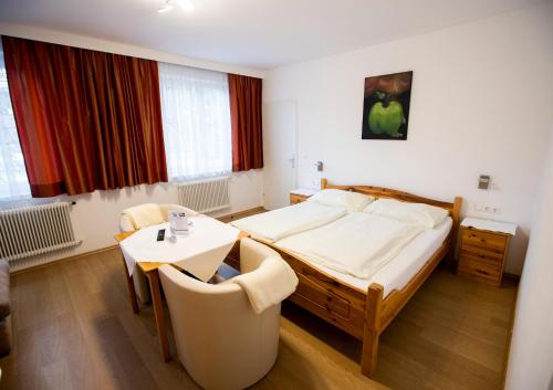 Monteur-Zimmer - Maria Enzersdorf - Hotel-Gasthof Martinek