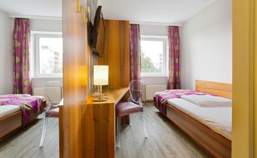 Monteur-Zimmer - Maria Enzersdorf - Motel Baden