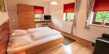 Monteur-Zimmer - Pasching (Pasching) - Gasthof Pöchhacker