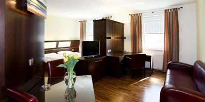 Monteur-Zimmer - Lanzendorf (Lanzendorf) - das Reinisch Apartments