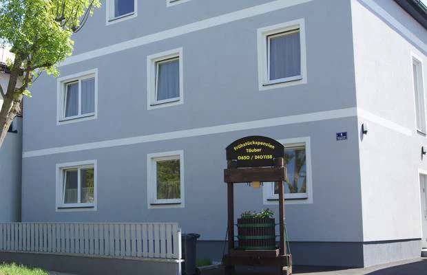 Monteur-Zimmer - Preis pro Nacht - Hollenburg (Krems an der Donau) - Frühstückspension Täuber