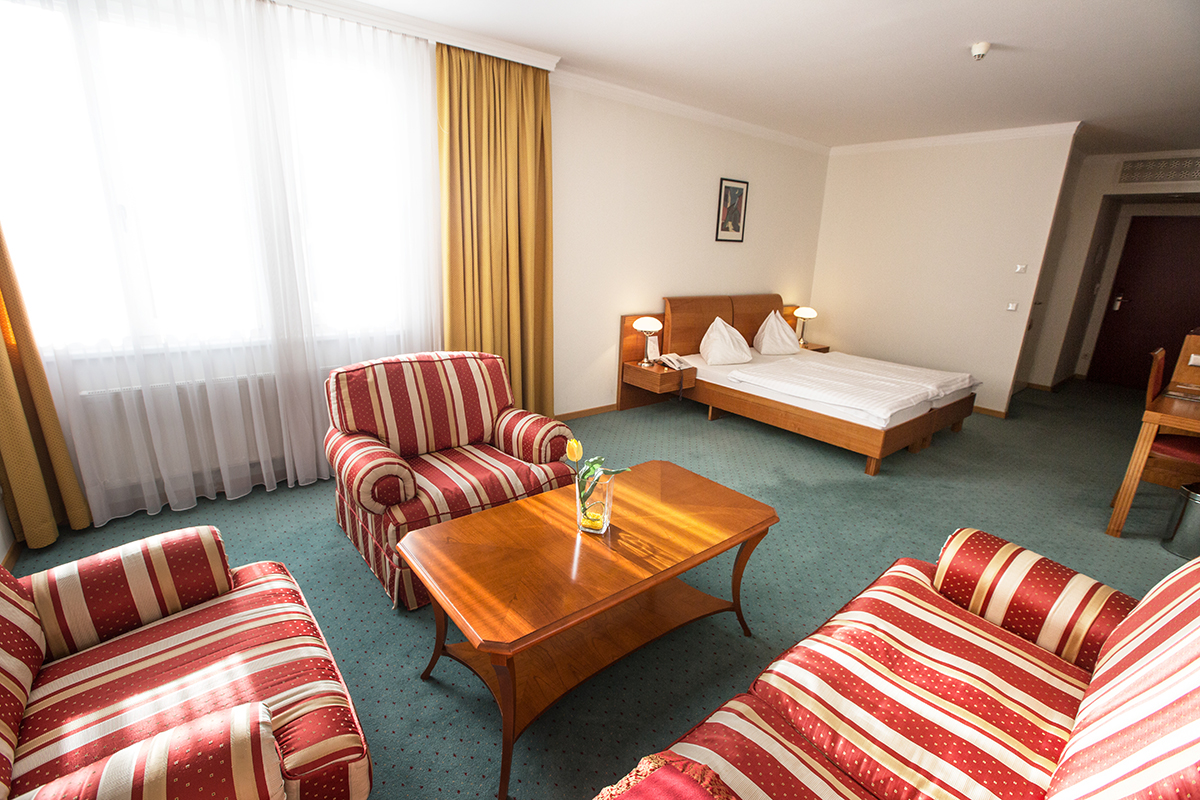 Monteur-Zimmer - Frühstück - Österreich - Hotel Exel****